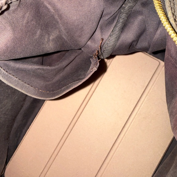 Louis Vuitton Mini Lin Speedy 12 x 9 - Picture 15 of 16